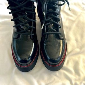 Cool planet wedged bootie’s